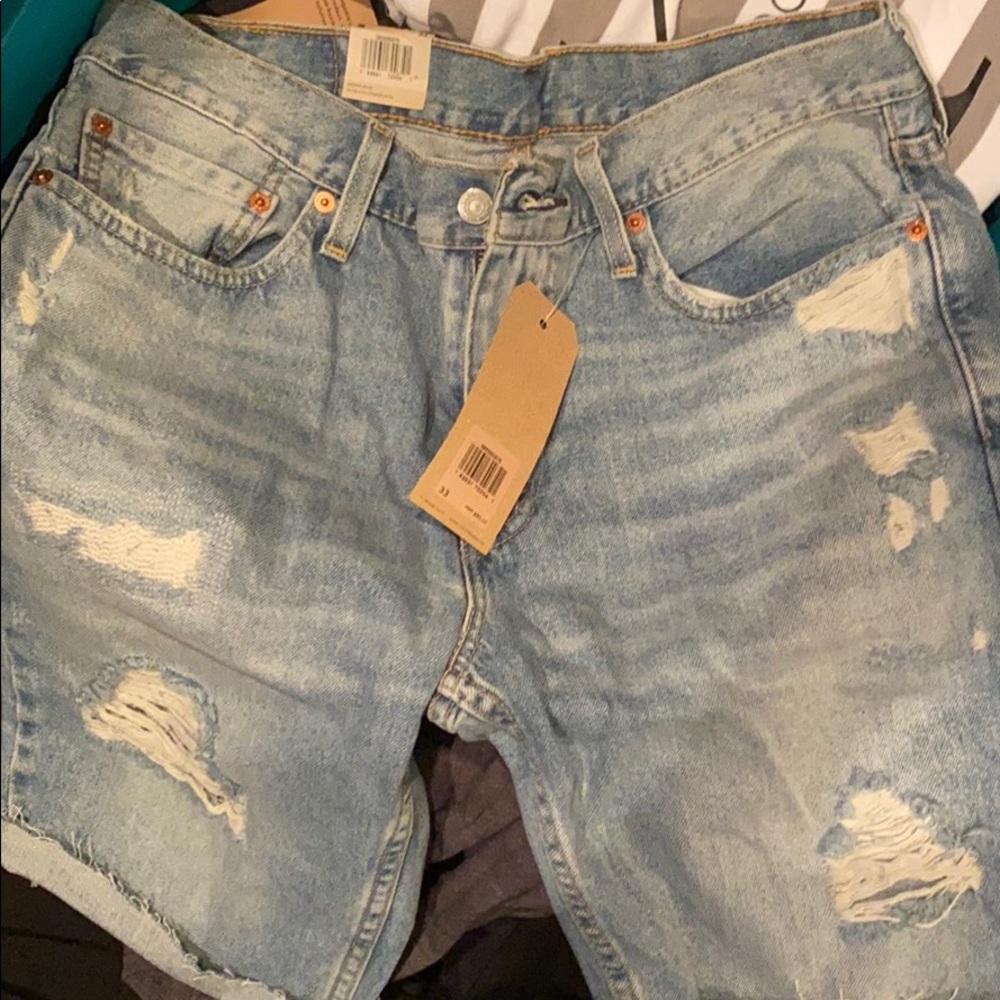Brand new men’s Levi’s jean shorts
